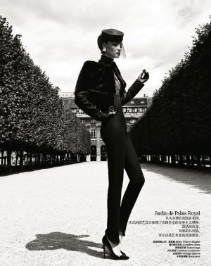 Miao Bin Si by Yin Chao for Harpers Bazaar China October 2012